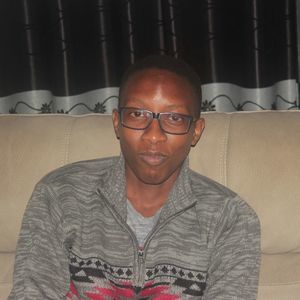 Meet your Posher, Roger emile